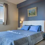 Serenity Vila